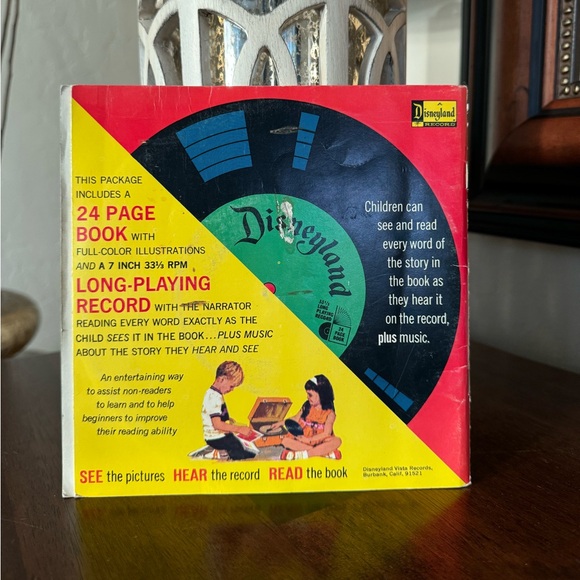 1970 Vintage Disneyland Walt Disney’s Mickey and the Beanstalk Book & Record - Picture 6 of 6